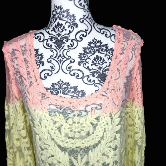 UNKNOWN Rainbow Lace Ombre Top - Medium - Picture 2 of 4
